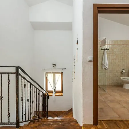 Holiday home Orlene Butkovici (Istria)